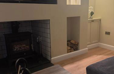 Corner House, newly refurbished, Dunning - Photo 19