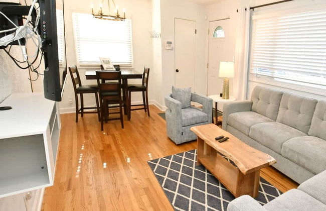 Remodeled Home 1 Mile From Notre Dame 1150 - Foto 19