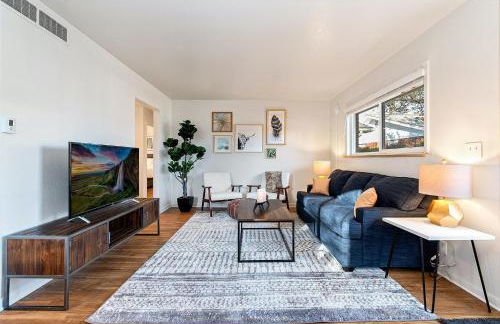 Centrally Located Townhome Near PVH - Dog Friendly - Foto 1