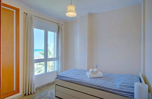 Apartamento Molinell 3A en primera línea del mar - Foto 8