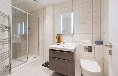 Cosy 2 bed flat in central Bristol on river Avon - Foto 9