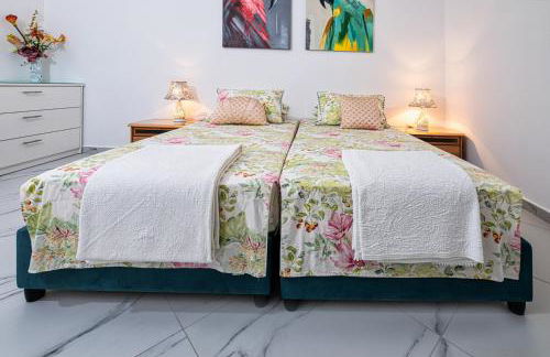 Tutti Fruti - Foto 11