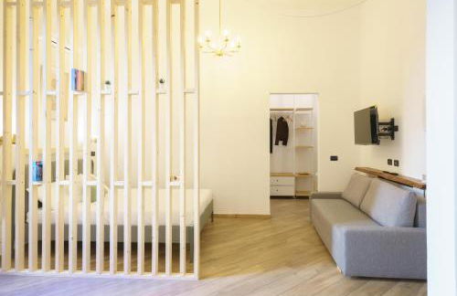 Lucy's Flowers - Photo 25