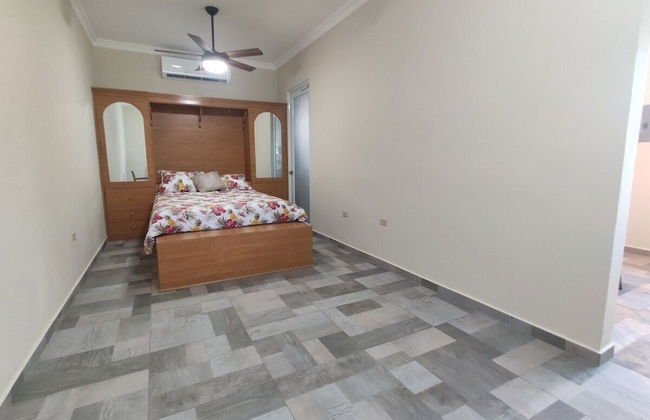 Beachfront Studios - Photo 3