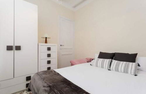 Lovely Designed House Connected To Center - Foto 30