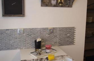 Gite Du Passant Rennais avec balcon sur cour - Foto 9