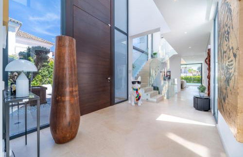 Brand New 7B Villa Zelda Beachside New Golden Mile - Photo 13