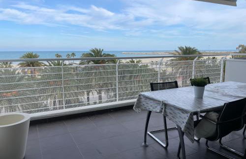 RIVIERA PALACE - BILO SEA FRONT- Premium Villas - Foto 1