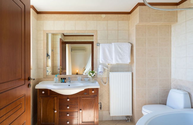 Family Friendly Villa Hermes With Private Pool - Photo 13