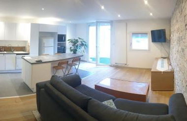 Magnifique appartement rénové avec terrasse - Foto 1