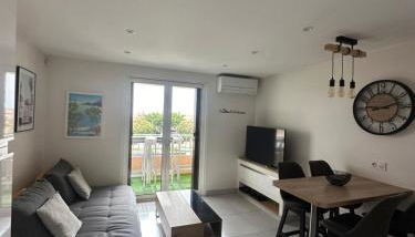 T2 Hyeres La Bergerie vue mer 50 M de la plage - Foto 3