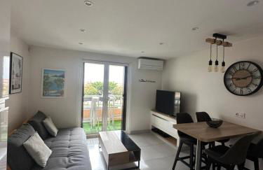 T2 Hyeres La Bergerie vue mer 50 M de la plage - Foto 3