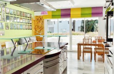 Alcazaba Beach Apartment 3302 - Photo 3