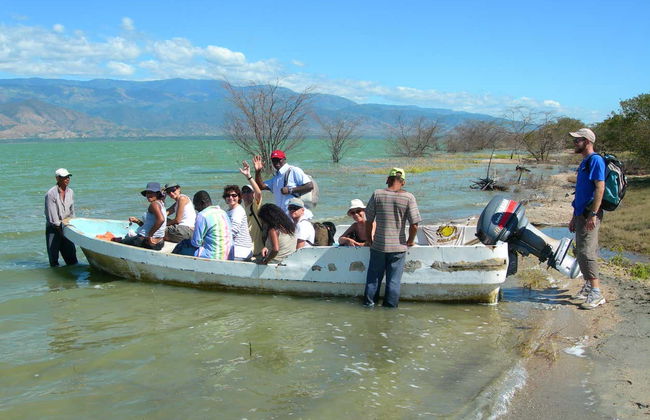 Excursión al lago Enriquillo con avistamiento de cocodrilos - Foto 3