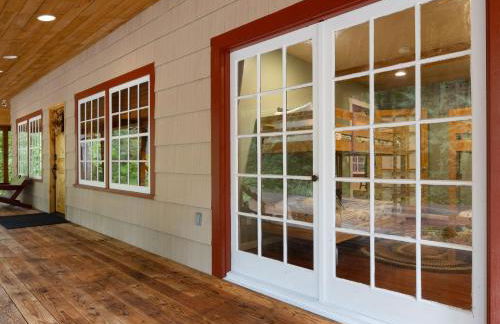 Whispering Pines - Cabin w hot tub - Foto 11