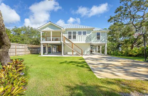 Sea La Vie-Brand New Dock Home on the Bay - Foto 2