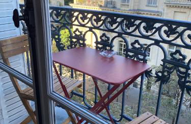 Outstanding 2 bedrooms with a terrific Eiffel Tower view - Foto 11