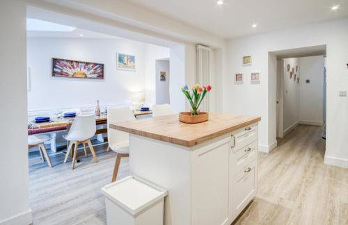 Taliesin - 5 Bedroom Holiday Home - Tenby - Foto 58