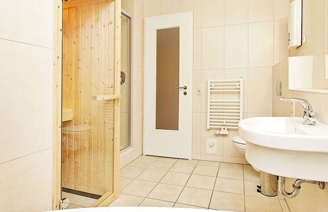 6 Person Holiday Home in Grossenbrode - Foto 13