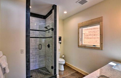 Riverfront Home with BBQ 2 Mi to Downtown Gunnison! - Foto 16