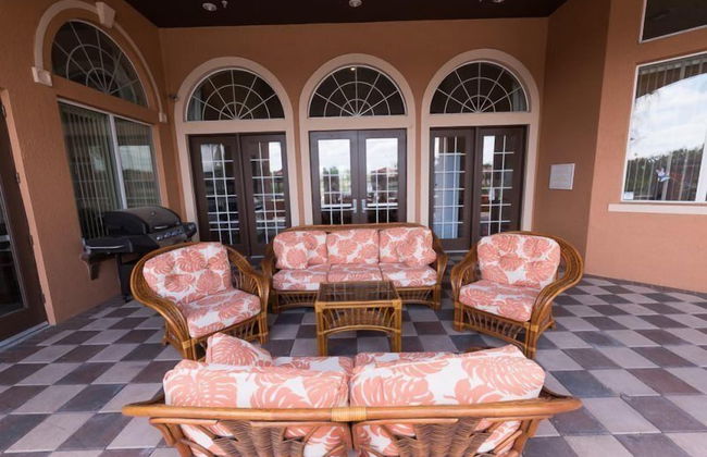 6 Br Pool Home with Spa and Game Room - Foto 41