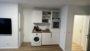 Zentrales und renoviertes Apartment nähe Medienhafen mit Balkon - Foto 5