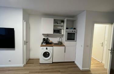 Zentrales und renoviertes Apartment nähe Medienhafen mit Balkon - Foto 5