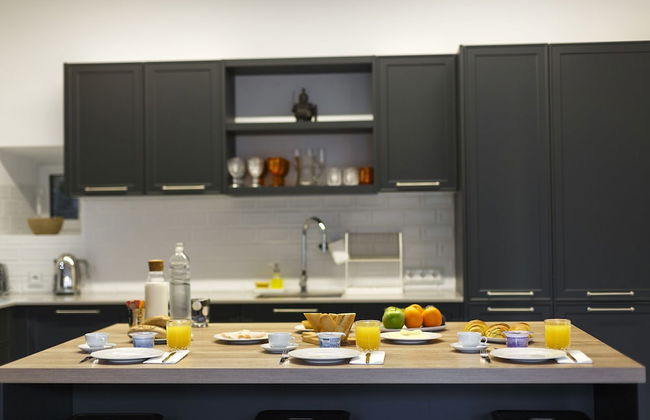 Chalet Estoril Luxury Apartments - Photo 27