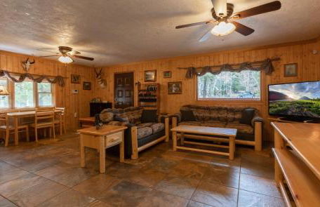 Remington Reload by KABINO Hot Tub FirePit Roku Big Yard Driveway Grill WiFi Trails - Foto 2