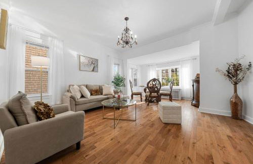 Quiet Retreat 10 Min to NYC Train & free Parking - Foto 2