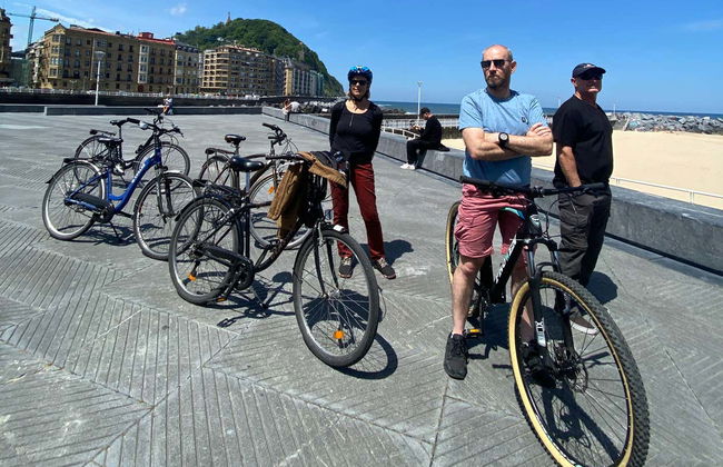 Tour de bicicleta por San Sebastián - Foto 1