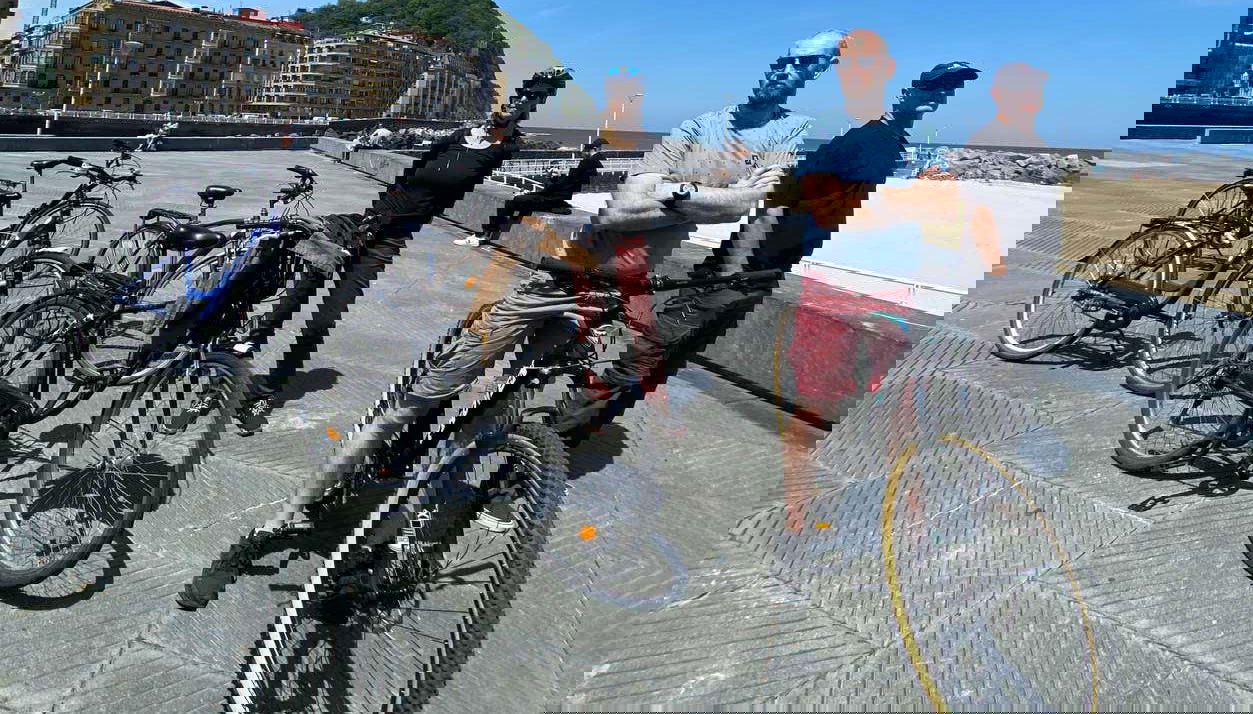 Tour di San Sebastián in bicicletta - Foto 1