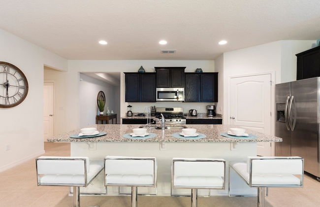 Solterra Resort Davenport FL Clubhouse Area - 7 Bedroom 6 Bath Home with Private Pool Spa - Lazy River 20 min from Disney - Foto 22