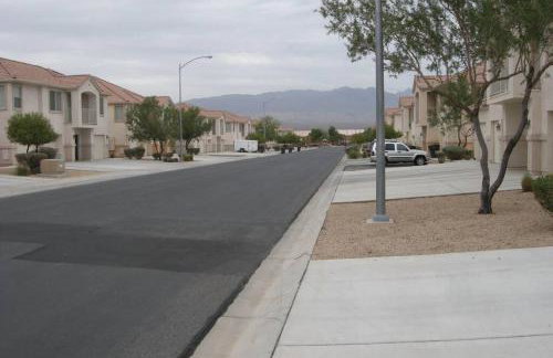 Mesquite Nevada Vacation Rental - Ground Level and double car garage - Foto 5