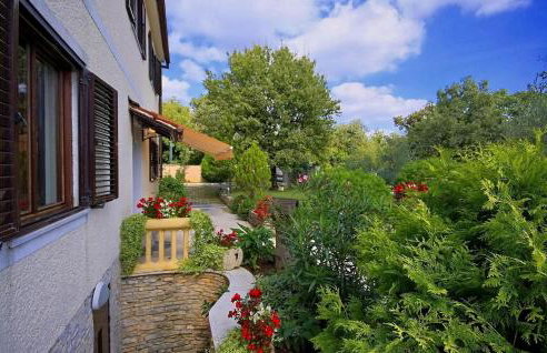 1 Bedroom Stunning Home In Sveti Lovrec - Foto 6