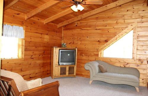 Spectacular Cabin Rental for Large Groups near New River in West Virginia - Foto 17