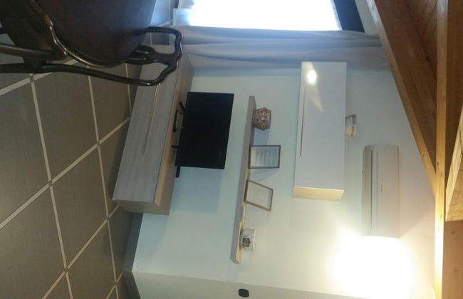 Comfortable Attic With Parking Space in the Town of Chiavari Num001 - Foto 13