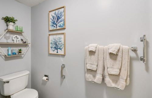 Waterfront Gem with Balcony and Views in Osage Beach - Photo 12