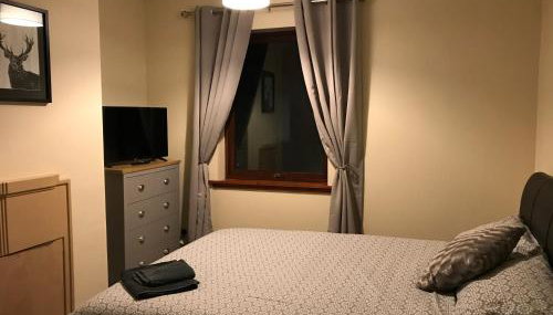 No 5 Newly refurbished 4 bedroom house - Foto 4