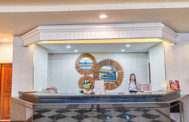 Hillside Plaza & Condotel 4 Downtown - Photo 3