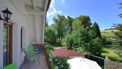 Quaint Apartment in Eimelrod near Lake and Water Sports - Photo 4