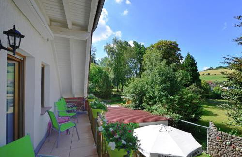 Quaint Apartment in Eimelrod near Lake and Water Sports - Photo 4