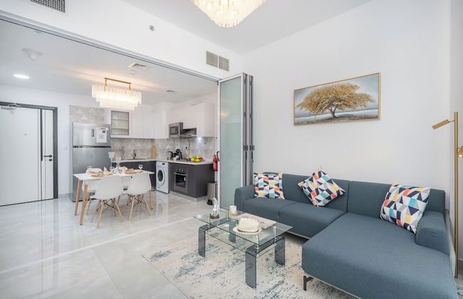 Vogue Elegance at Pearlz near Metro - Foto 70