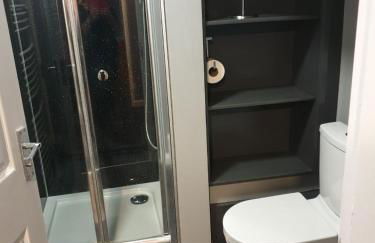 Lovely 4 bed House Sleeping 8 Near Ashbourne - Foto 9