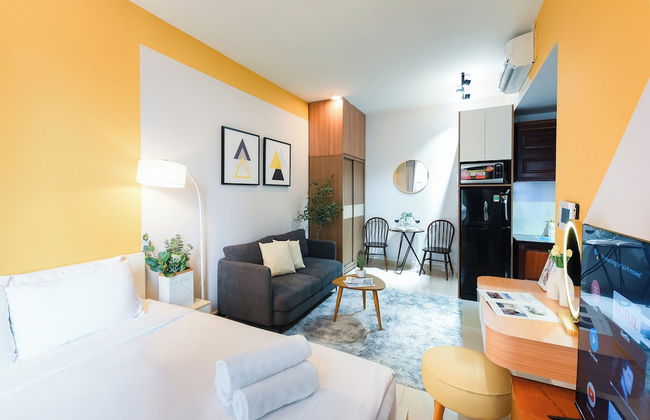 S Lux Apartment - Photo 31