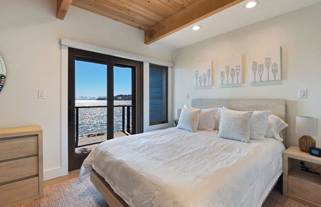 Soak in Luxury Lake Views of Tahoe From Deck - Foto 7