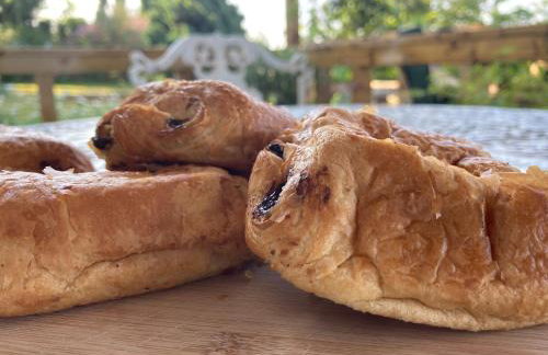 Pet Friendly - 2 Guests - Original Roadsmans Wagon - Foto 20