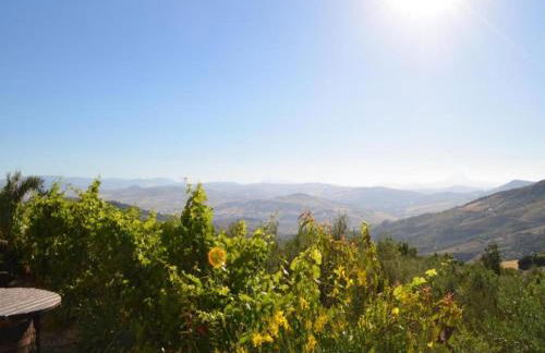 Villa in Alia With Pool & Olive Views - Foto 58