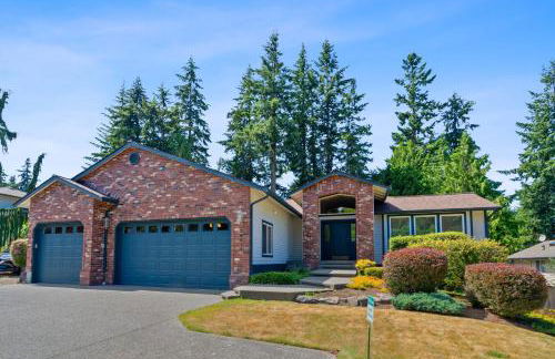 Designer Daylight Basement Near Edmonds Downtown - Photo 40