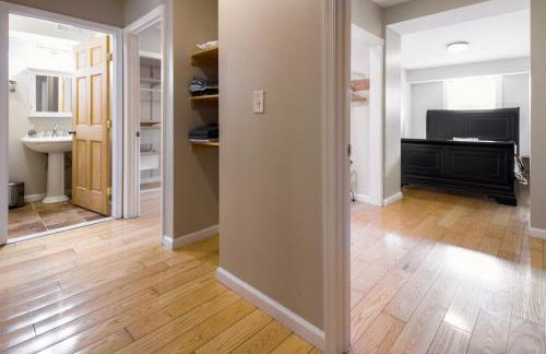 The Gray House by Gallaudet 4 BR 3 BA - Foto 17